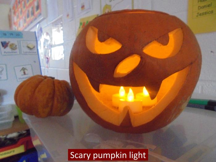 02 Scary pumpkin light resized