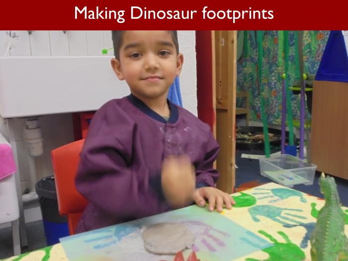 Blog RAH Dinosaurs 40 Making Dinosaur footprints